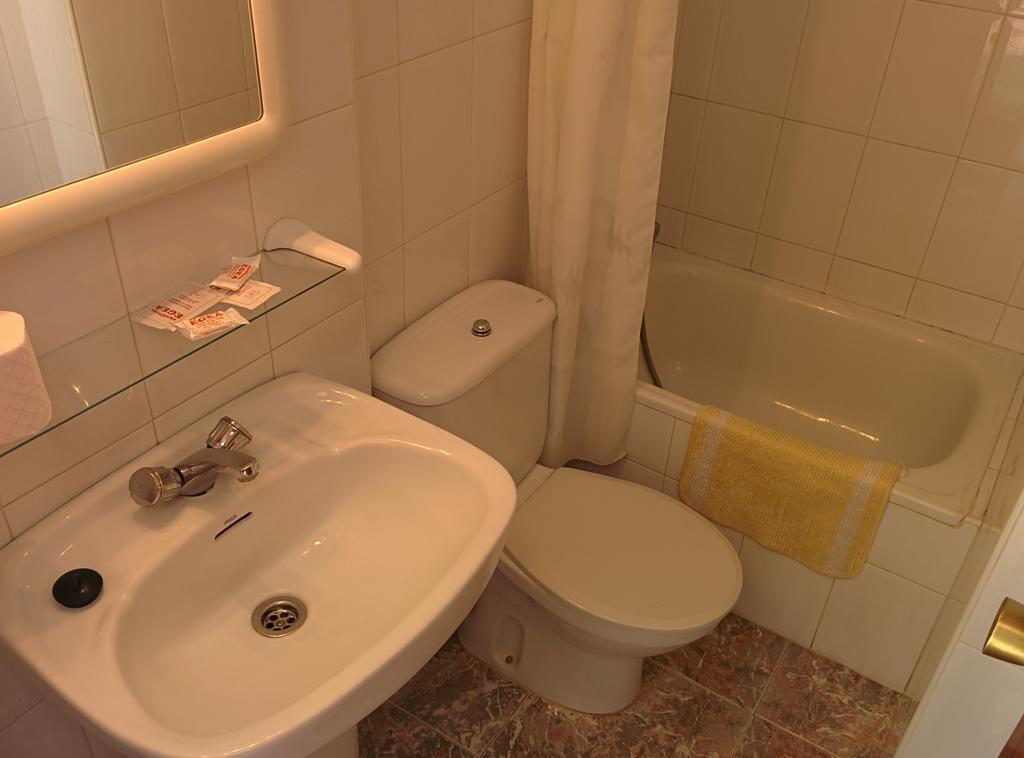 Pension Egea 1 El Puerto de Mazarrón Extérieur photo